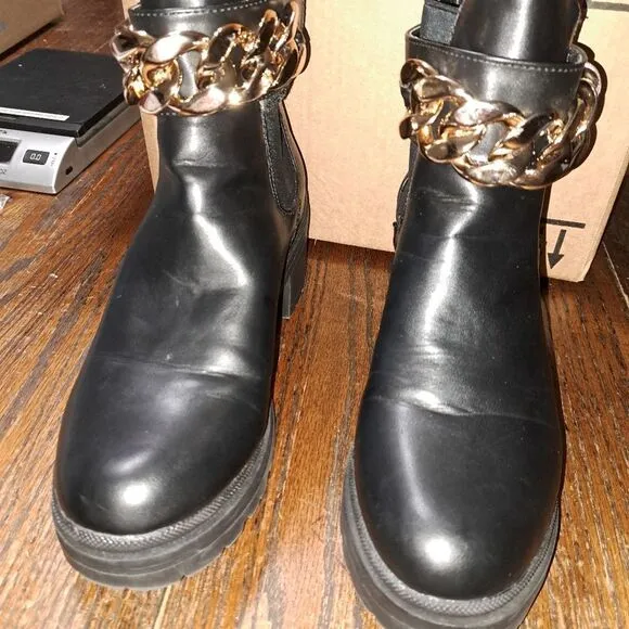 Size 11 H Halston Black Manila Gold Chain Lug Sole Bootie Chunky Boots