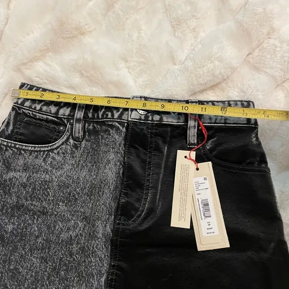 Size 26 NWT Alice and Olivia Austin jeans skirt denim vegan leather black mini