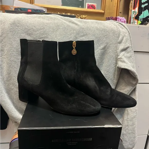 Size 8.5 Tory Burch Booties Mini Benton Suede Gore Boots