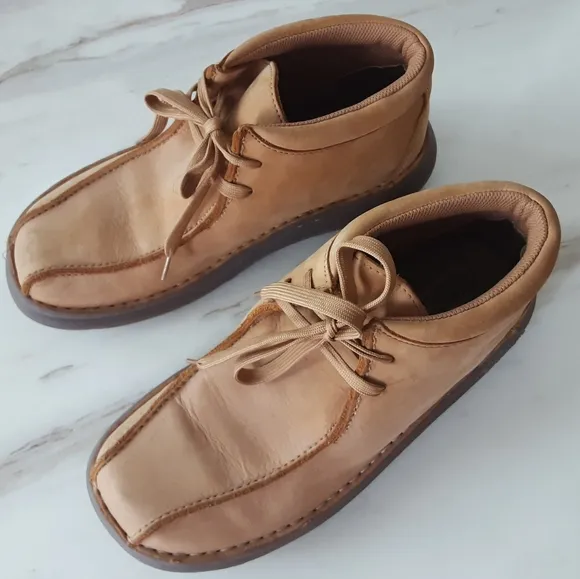 SKECHERS Comfort Construction Suede Leather Desert Boots Sz 9.5