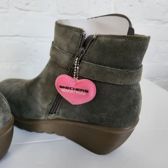 Skechers Suede Memory Foam Boots