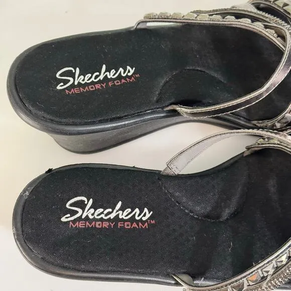 Skechers Wedge Sandals 9 Silver Cali Rumblers Studs Strappy Memory Foam Open Toe