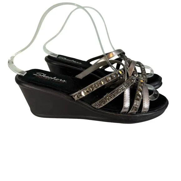 Skechers Wedge Sandals 9 Silver Cali Rumblers Studs Strappy Memory Foam Open Toe