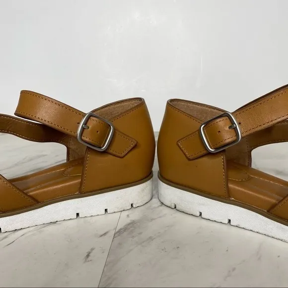 Sofft Strappy Sandals