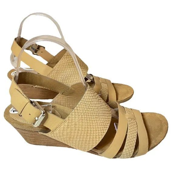 Sofft Velora Snakeskin Embossed Wedge Comfort Sandals Sz. 10