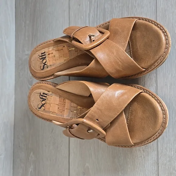 Sofft Women Leather Stylish Tan Wedge Sandals Shoes 7.5M