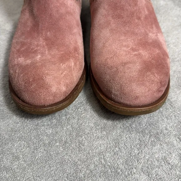 Sofft Women's Pink Suede Ankle Boots size 10 M  Sofft Barina boot in desert rose