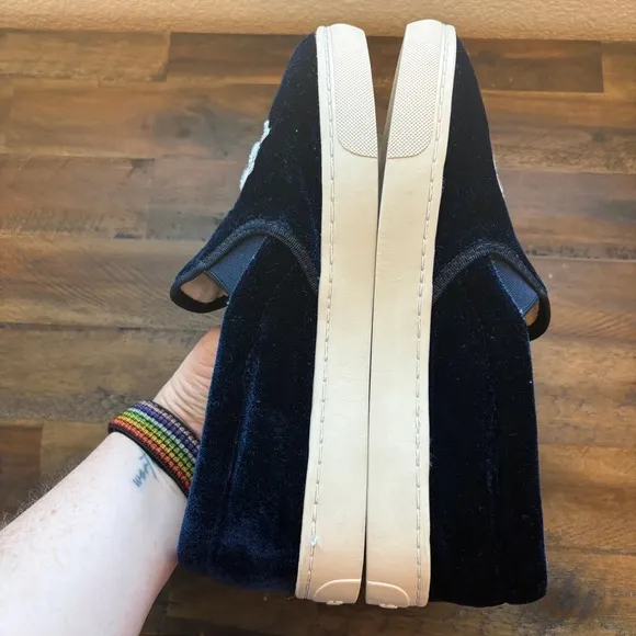 Soludos Velvet Sheep Sneakers Slip On Loafers Womens 9.5 Cork Insole NWOT Comfy