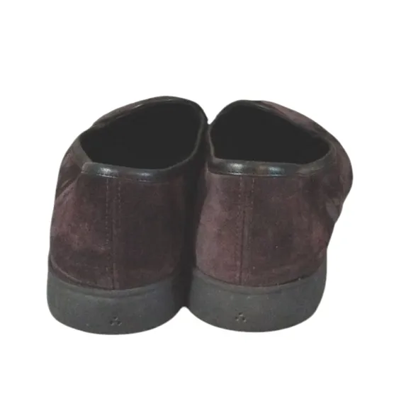 Sophisticated Brown Slip-On Loafers for Effortless Style