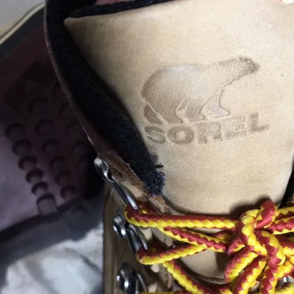SOREL 8  Men's Caribou Street Casual Boots
