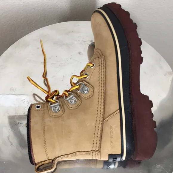 SOREL 8  Men's Caribou Street Casual Boots