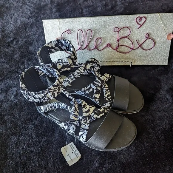 Sorel Ella ll Ankle Sandals 8.5, 9