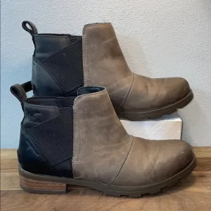 Sorel Emelie Chelsea Leather Color-block Stretch Ankle Boots Moto Minimal Size 8