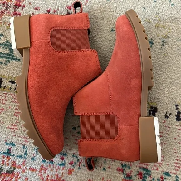 SOREL EMELIE II CHELSEA WP LEATHER RED/GUM 2 WOMEN'S Sz 7
