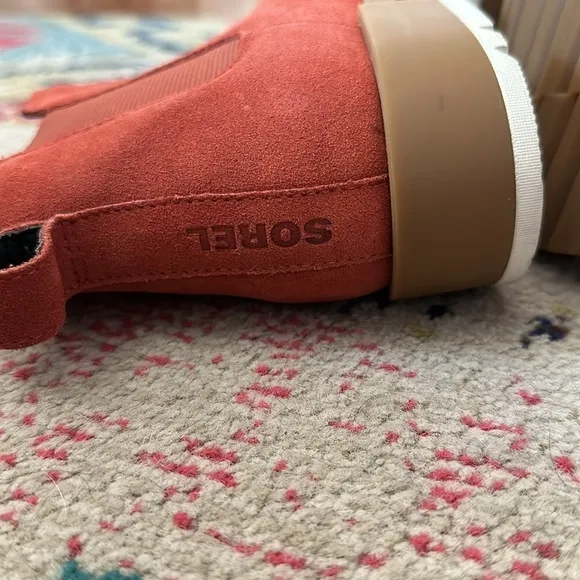 SOREL EMELIE II CHELSEA WP LEATHER RED/GUM 2 WOMEN'S Sz 7