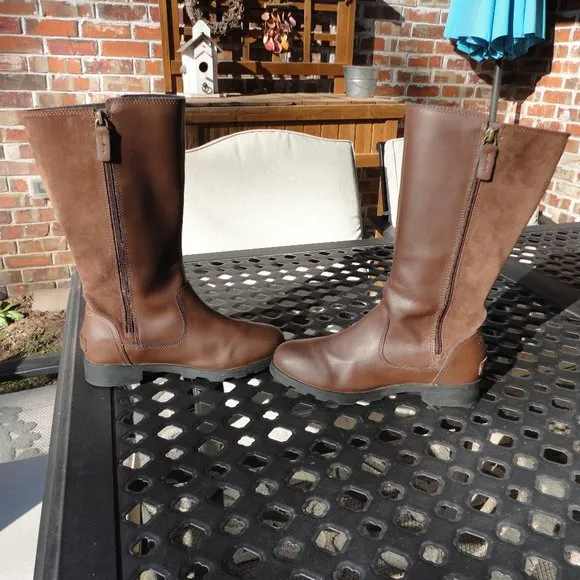 SOREL Girls Brown Leather and Suede Waterproof Zip Up Knee High Boots Size 4