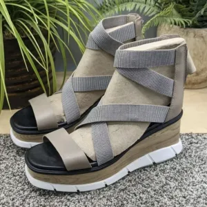 Sorel Joanie III Shoes Women's Size 9 Strappy Wedge Sandals Summer Shoes