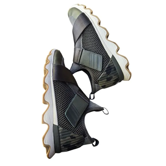 SOREL Kinetic Sneakers, Army Green, Size 8