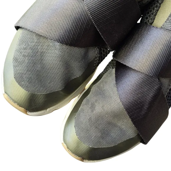 SOREL Kinetic Sneakers, Army Green, Size 8