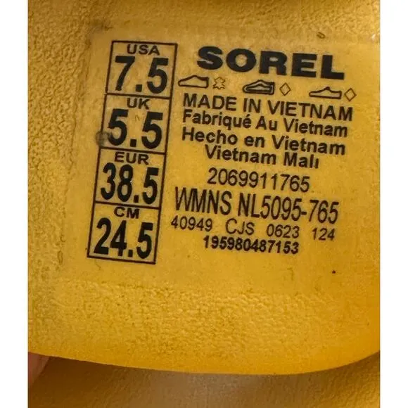 SOREL Ona Streetworks Platform Slide Sandals Yellow Size 7.5 NWOT