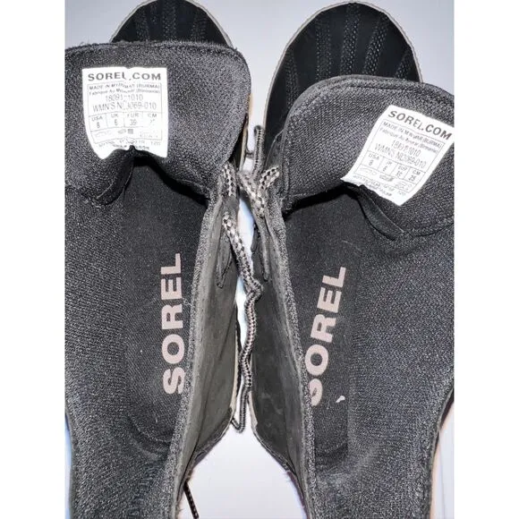 Sorel Out N About Plus boots. Size 8.
