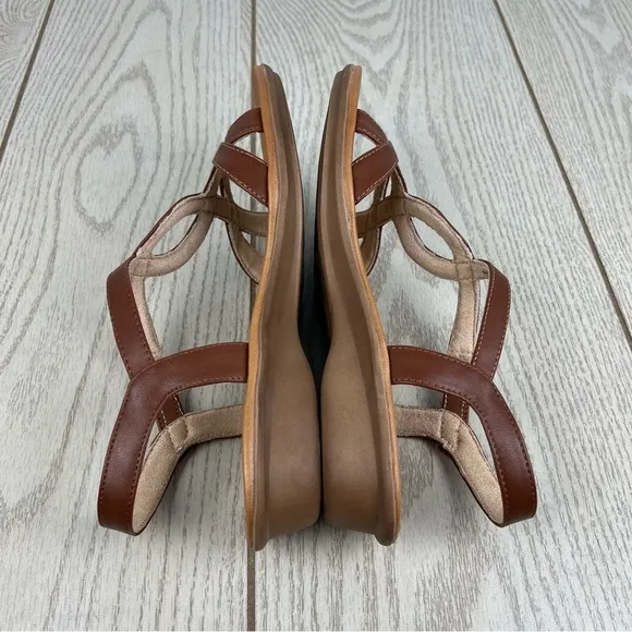 SOUL Naturalizer Solo Women's Strappy Sandals 9.5M Toffee Faux Leather $80