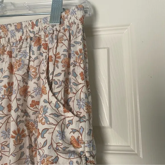 SPELL Sunshine Bandit Short in Desert Sage size L