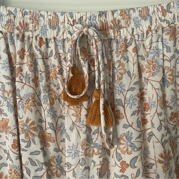 SPELL Sunshine Bandit Short in Desert Sage size L