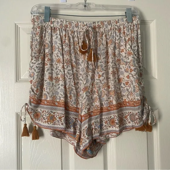 SPELL Sunshine Bandit Short in Desert Sage size L