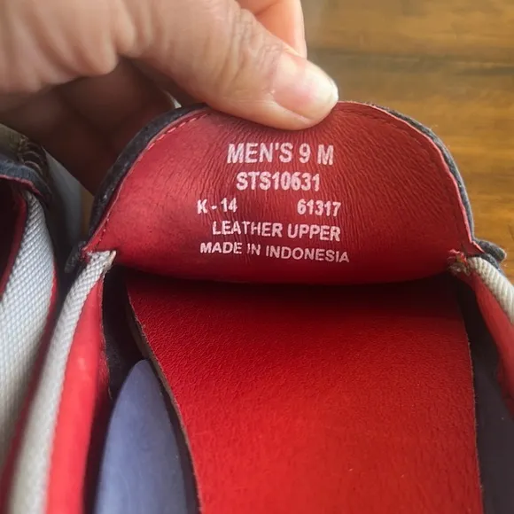 Sperry Black and Red Loafers Slip-Ons with Sporty Accents