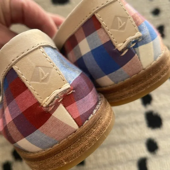 Sperry Saybrook Plaid loafers 8.5