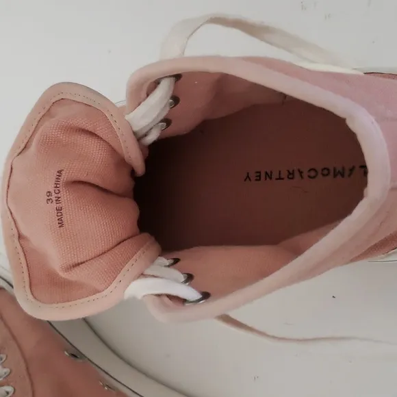 Stella McCartney Sneakers High Top Pink Canvas 2001 Lace Up Clousre Size 9