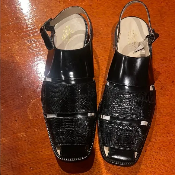 Steve Harvey Men's Black Leather Sandals