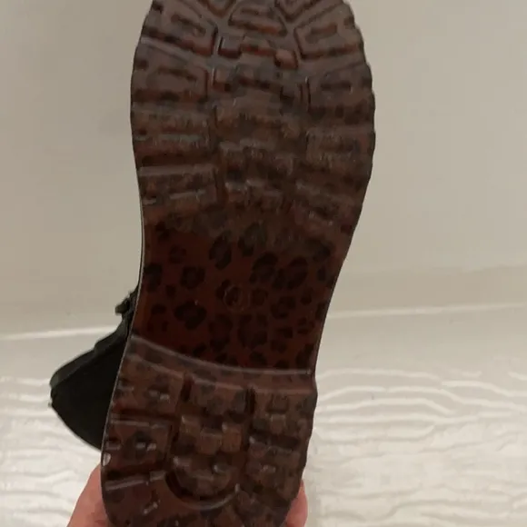 Steve Madden | Black &amp; Burgundy Leopard Crystal Ankle Boot Size 3 &amp; 5