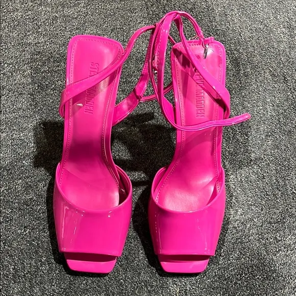 Steve Madden Hot Pink Stylish Pink Women's Sandals