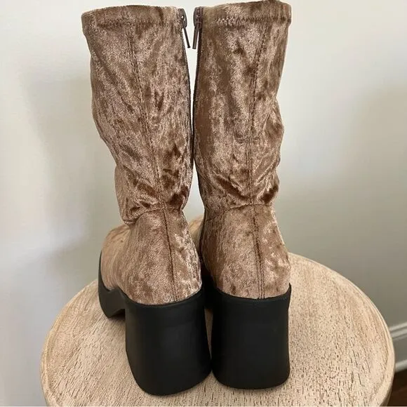 Steve Madden Klayton Velvet Platform Mid Boots, NWOB