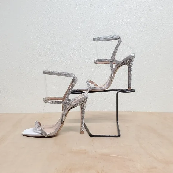 Steve Madden Nectur Silver Strappy Heel Sandals Size 6.5