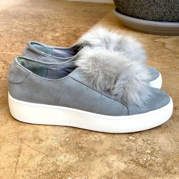 STEVE MADDEN size 8.5 gray slip on sneakers/loafers