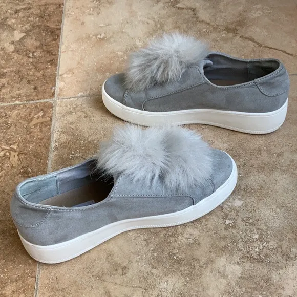 STEVE MADDEN size 8.5 gray slip on sneakers/loafers