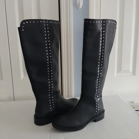 Steve Madden Steven  Comfort Black Studded Leather Riding Boots Sz 6M