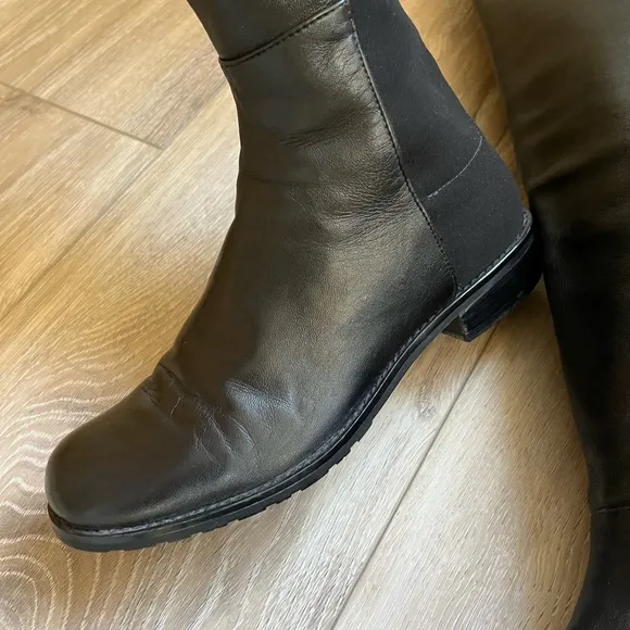 Stuart Weitzman 5050 Boots