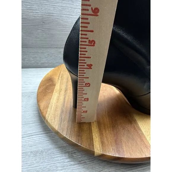 STUART WEITZMAN ARDENT BACK-TIE STRETCH LEATH KNEE BOOT Size 8.5