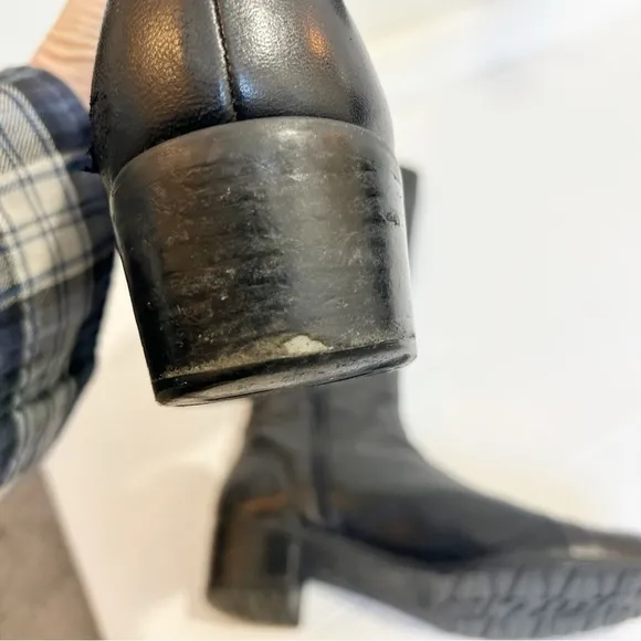 Stuart Weitzman Black Leather Knee High Boots Stretch Panel Size 7.5 Soft