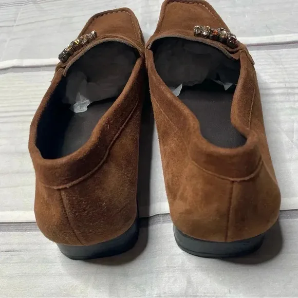 Stuart Weitzman Brown Suede Loafers With Jewels Size 7