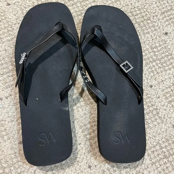 Stuart Weitzman Crystal Thong Flatform Sandals.