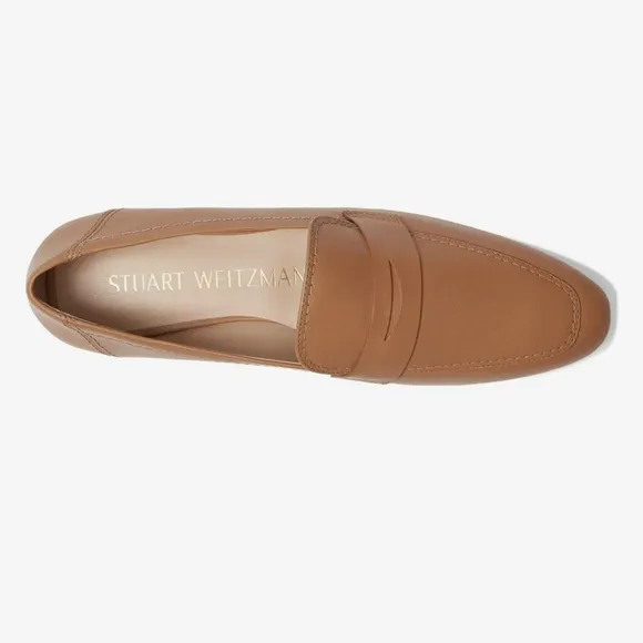 Stuart Weitzman Jet Loafer - size 9
