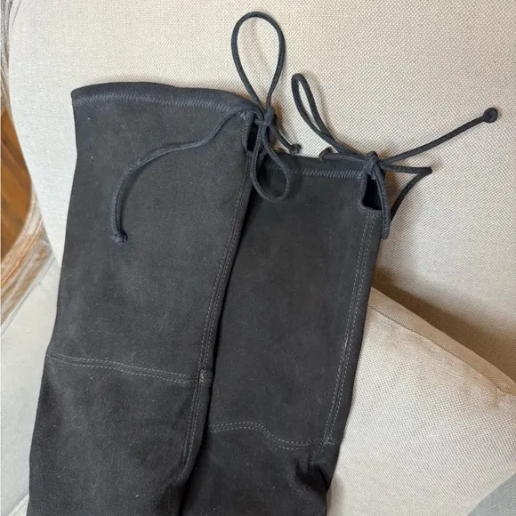 Stuart Weitzman LOWLAND | Stretch Suede/Black | Size 9M