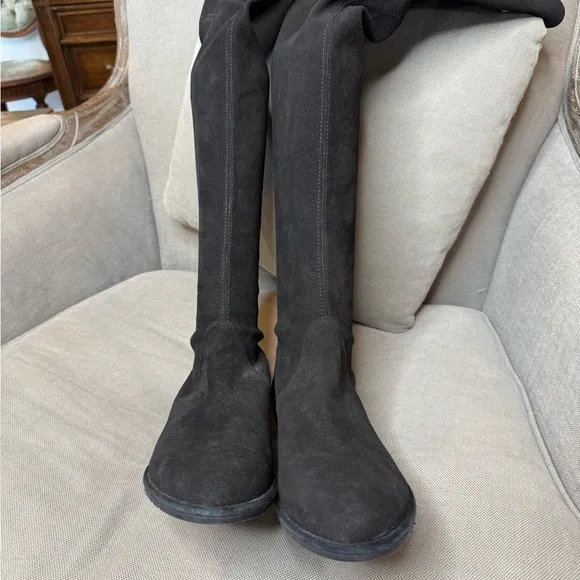 Stuart Weitzman LOWLAND | Stretch Suede/Black | Size 9M