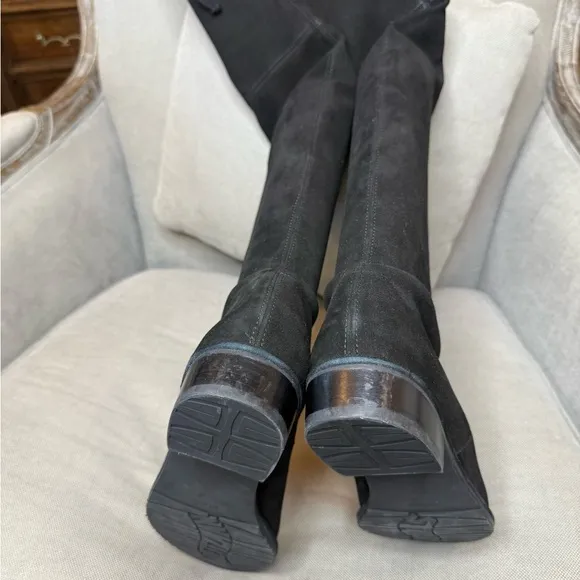 Stuart Weitzman LOWLAND | Stretch Suede/Black | Size 9M