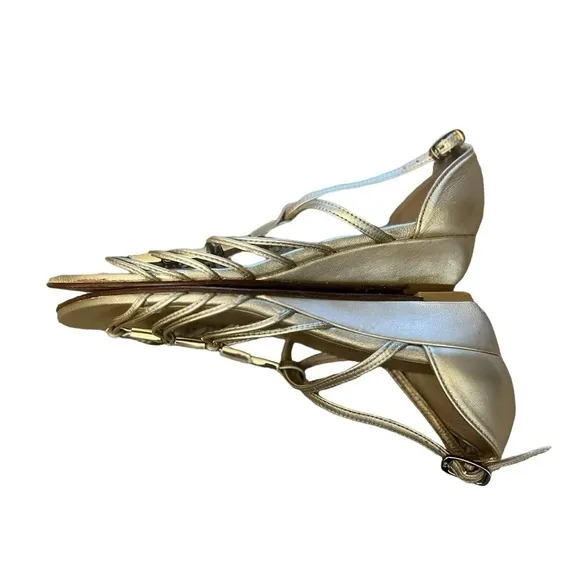 STUART WEITZMAN SANDALS